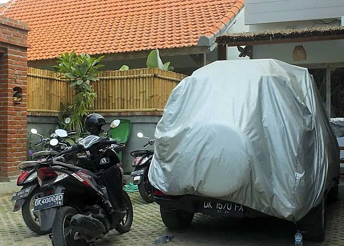 Peaceful Fancy Double Bed With Pool In Canggu Apartment Buduk